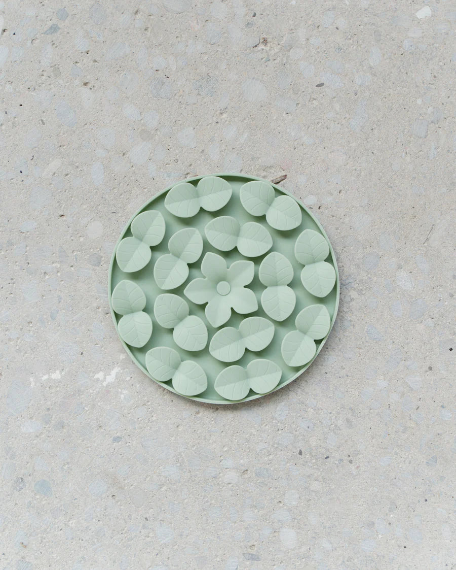 DexyPaws Silicone Enrichment Snuffle Mat - Sage Green