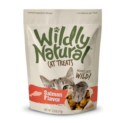Fruitables Wildly Natural Salmon Cat Treats 71g