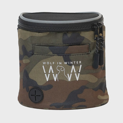 Wolf In Winter Quickdraw Dog Treat Pouch - Black & Camo