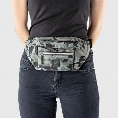 Canada Pooch The Everything Fanny Pack Camo