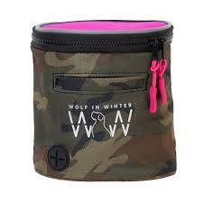 Wolf In Winter Quickdraw Dog Treat Pouch - Pink & Camo